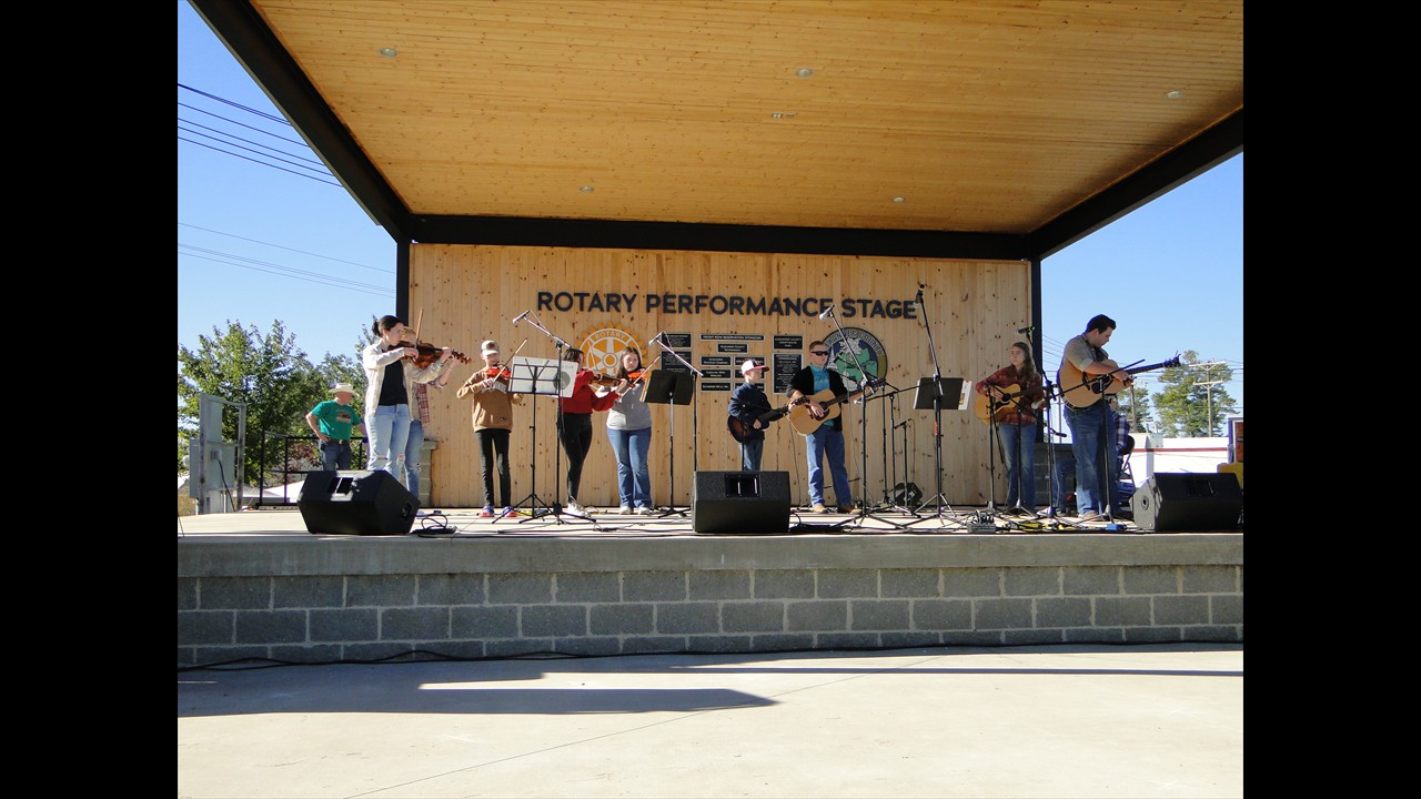 Studio 3 Fiddlers - be sure to see video!